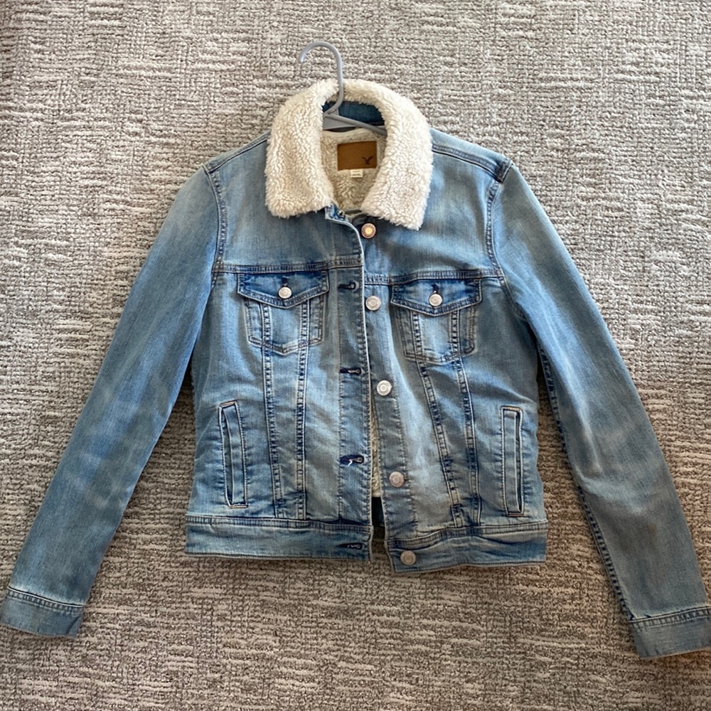 American eagle jean Sherpa jacket